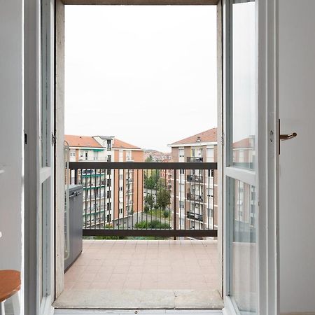 Apartment With Balcony -Bisceglie Red Line Subway Mediolan Zewnętrze zdjęcie