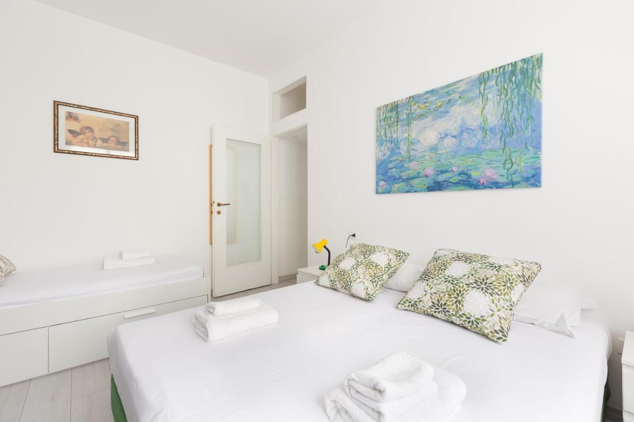 Apartment With Balcony -Bisceglie Red Line Subway Mediolan Zewnętrze zdjęcie